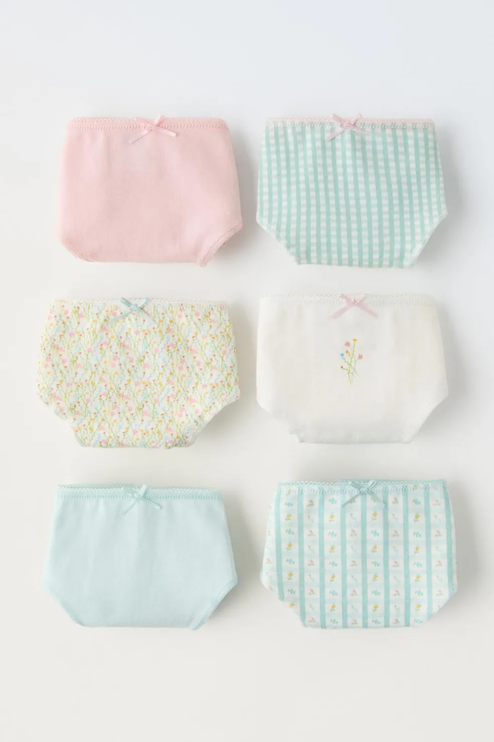 6-14 ANOS / PACK DE SEIS CUECAS AOS QUADRADOS E ESTAMPADO FLORAL-ZARA Online