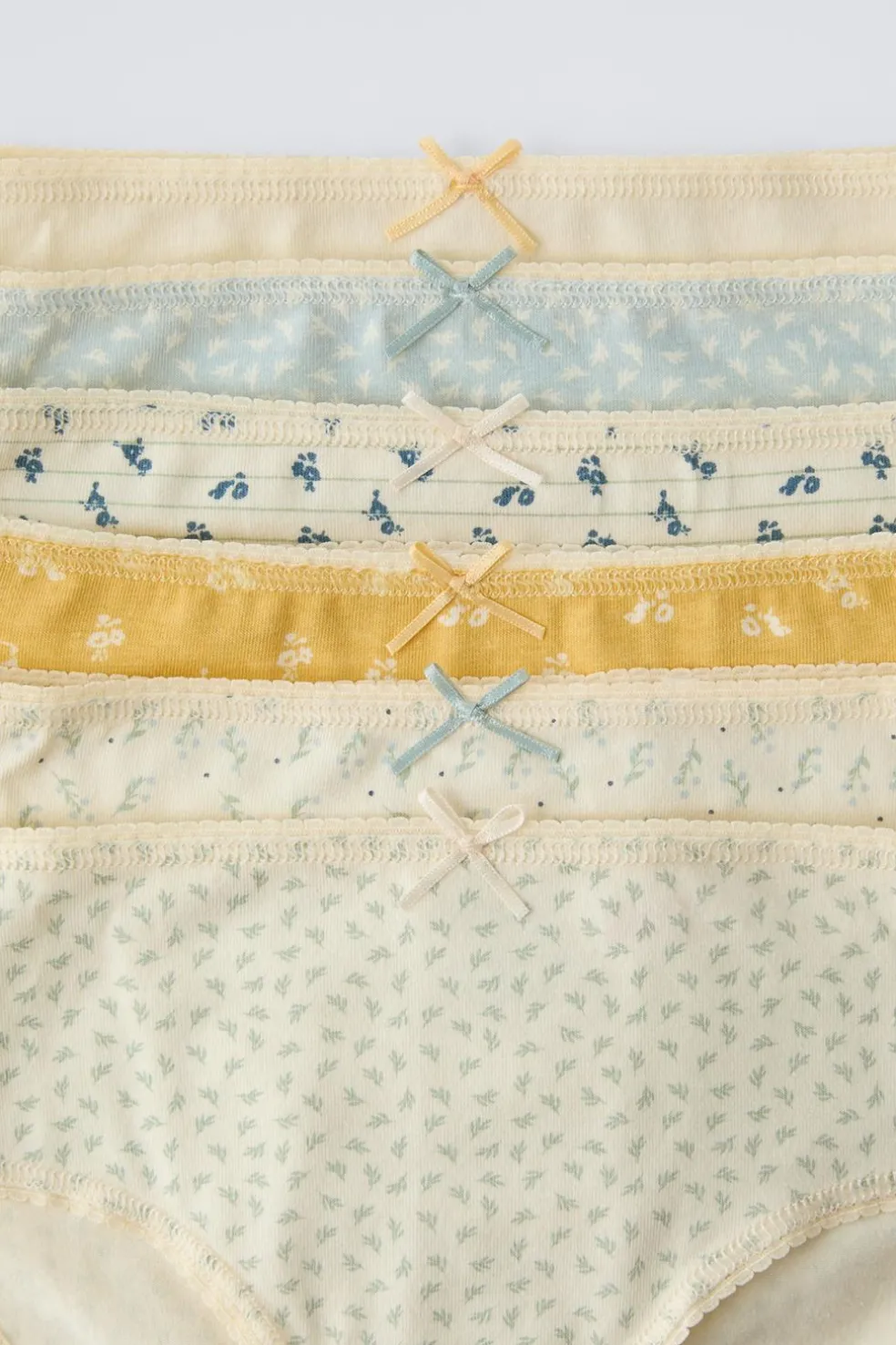 2-6 ANOS/ PACK DE SEIS CUECAS COM FLORES-ZARA Outlet