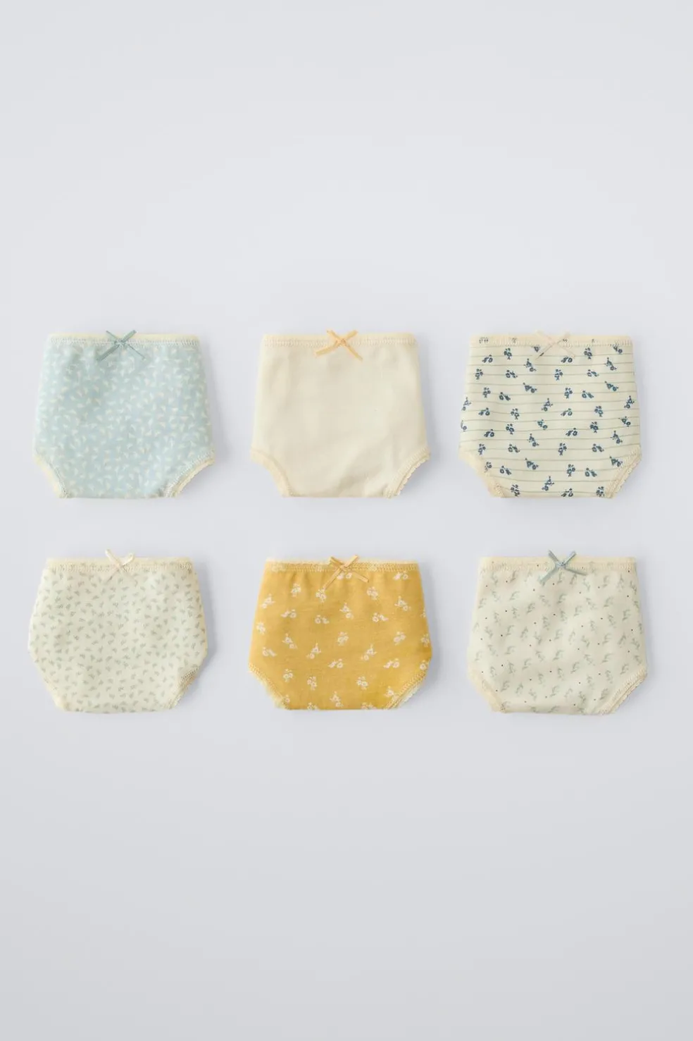 2-6 ANOS/ PACK DE SEIS CUECAS COM FLORES-ZARA Outlet