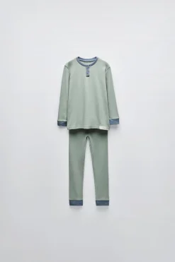 2-6 ANOS/ PIJAMA LISO DE DECOTE DE BOTÕES-ZARA Online