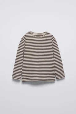 2-6 ANOS/PIJAMA ÀS RISCAS COM BOLSA-ZARA Hot