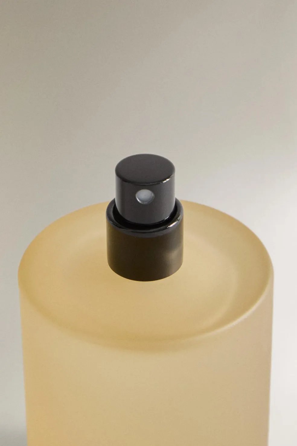 ZARA Fragrâncias Para Casa|Fragrâncias Para Casa^(100 ML) AMBIENTADOR TÊXTIL SILK PEONY Rosa-pálido