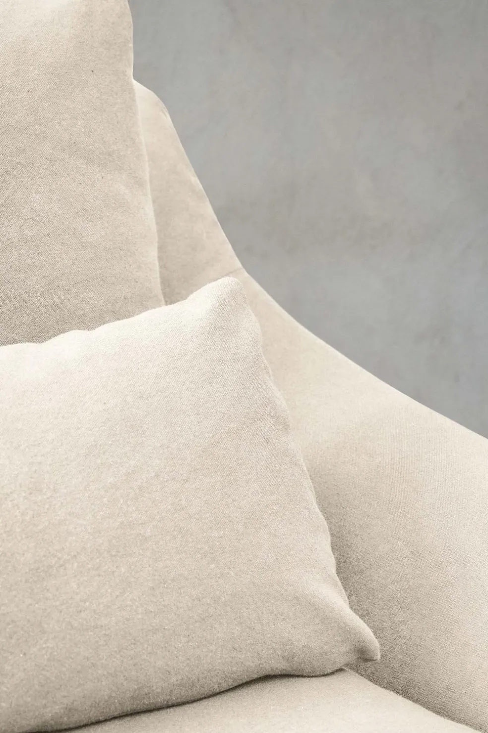 ZARA Móveis|Móveis^ARMCHAIR 01 Bege-claro