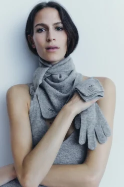 ZARA Winter Layersnew|Acessórios / Bijuteria^BANDANA DE LÃ Cinzento