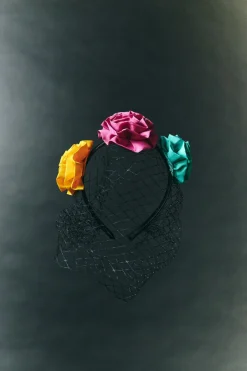 BANDOLETE DISFARCE COM FLORES E MESH-ZARA Best