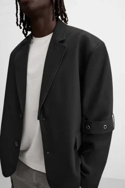 ZARA Blazers^BLAZER OVERSIZE FIT COM FECHO DE CORRER Preto