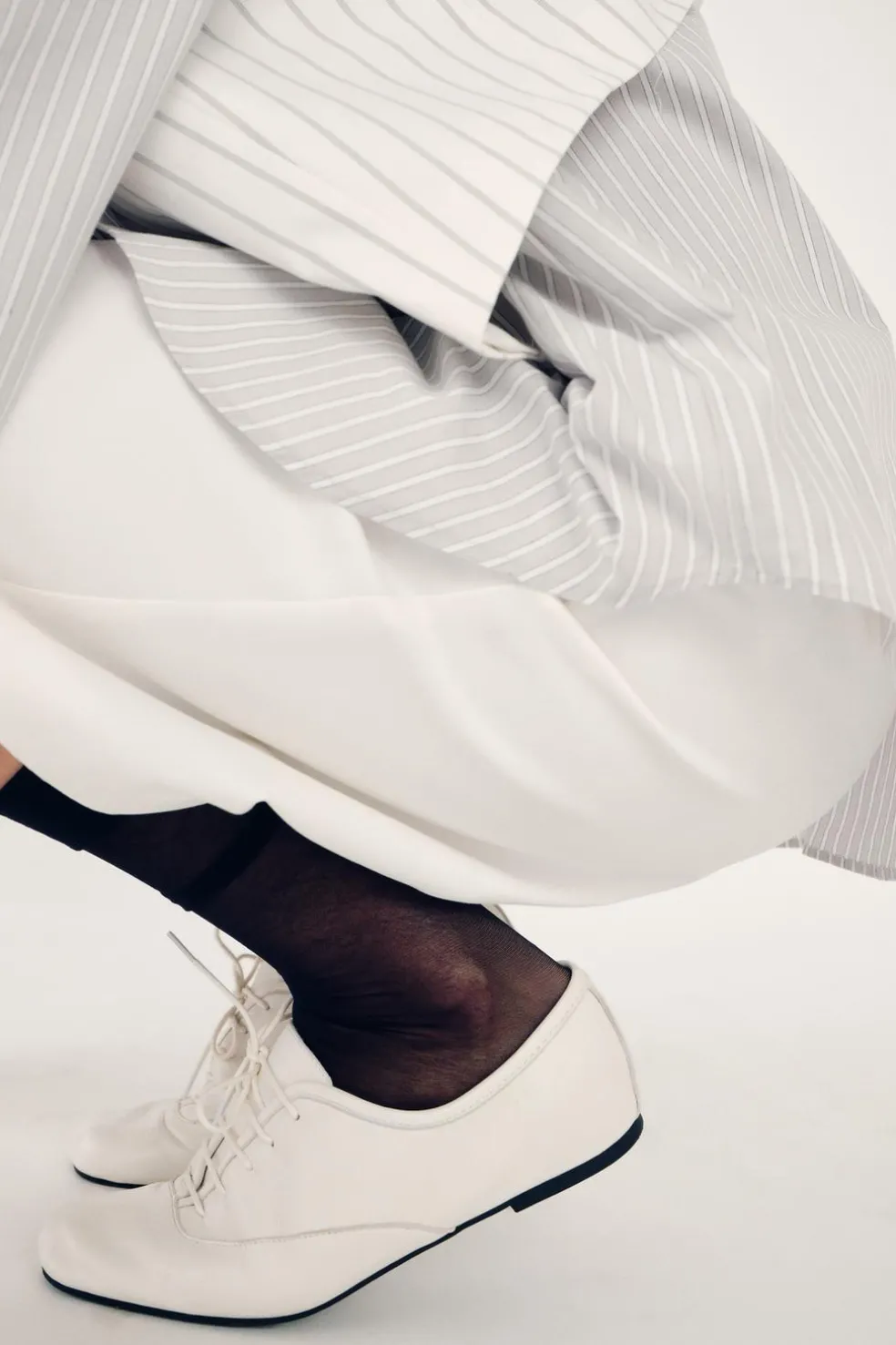 ZARA Sapatos^BLUCHER DE PELE branco