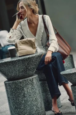 ZARA Camisas / Blusas^BLUSA COM FOLHOS PLISSADOS Cru