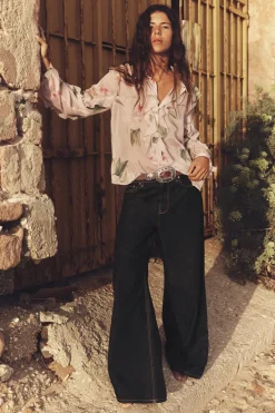 ZARA Camisas / Blusas^BLUSA ESTAMPADA ÀS FLORES COM FOLHOS Multicolor
