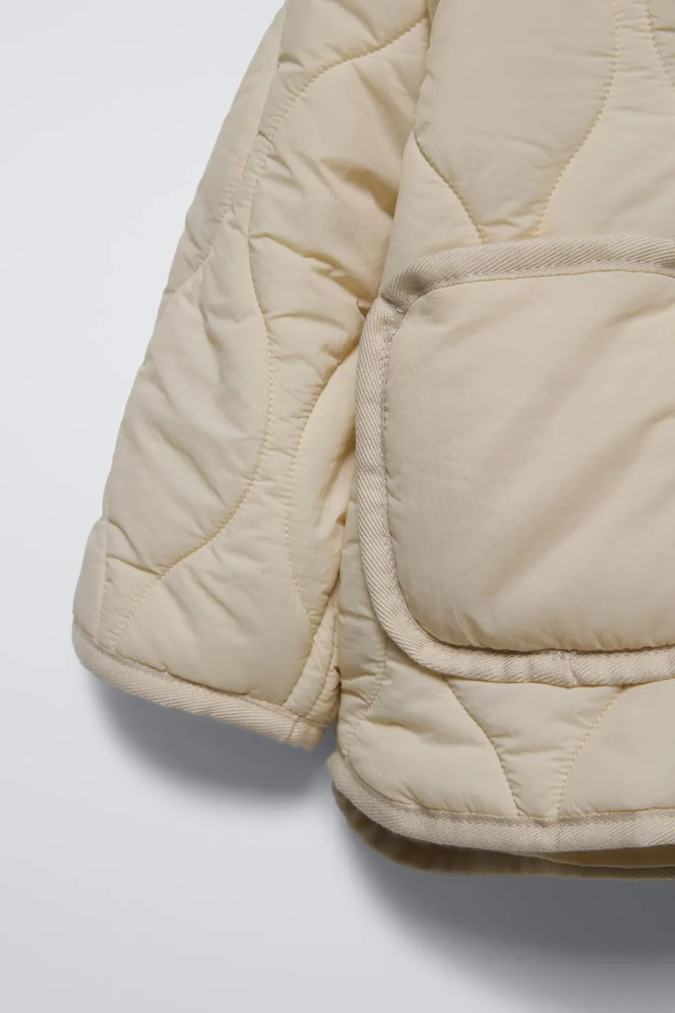 BLUSÃO ACOLCHOADO-ZARA Flash Sale