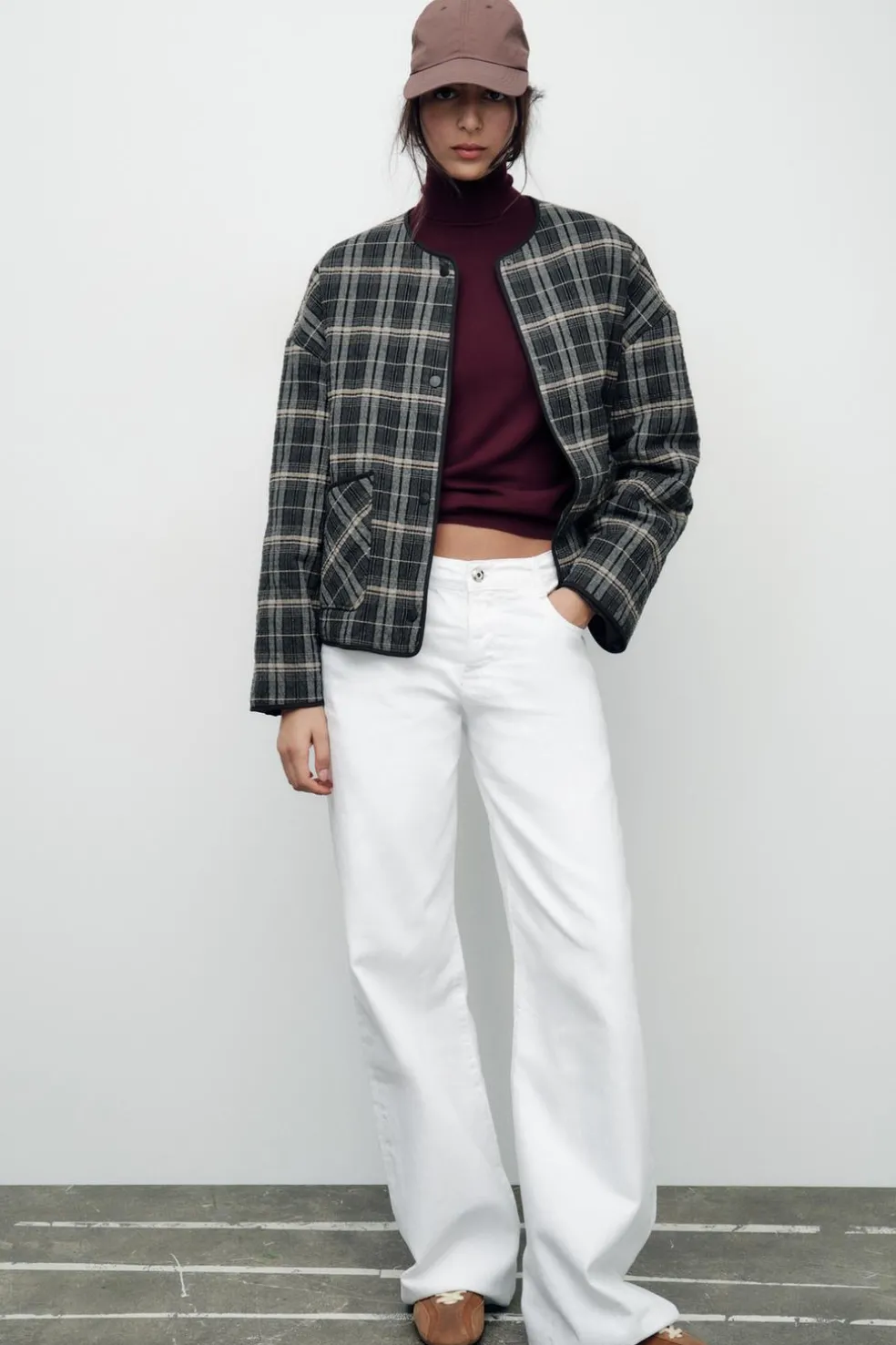 ZARA Blusões^BLUSÃO ACOLCHOADO AOS QUADRADOS Cru / Azul