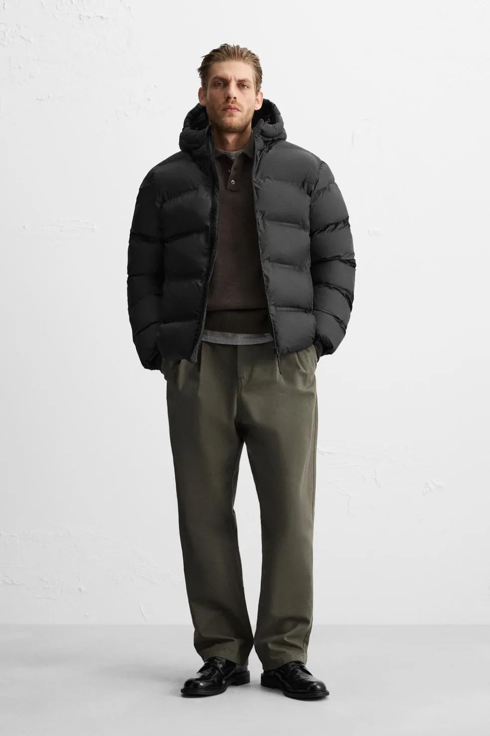 ZARA Vestuário De Inverno|Blusões^BLUSÃO ACOLCHOADO CAPUZ Preto