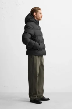 ZARA Vestuário De Inverno|Blusões^BLUSÃO ACOLCHOADO CAPUZ Preto
