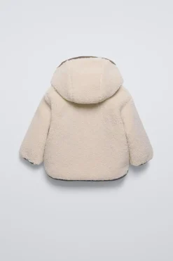 BLUSÃO C/ CAPUZ E EFEITO DE PELO ENCARACOLADO-ZARA Fashion