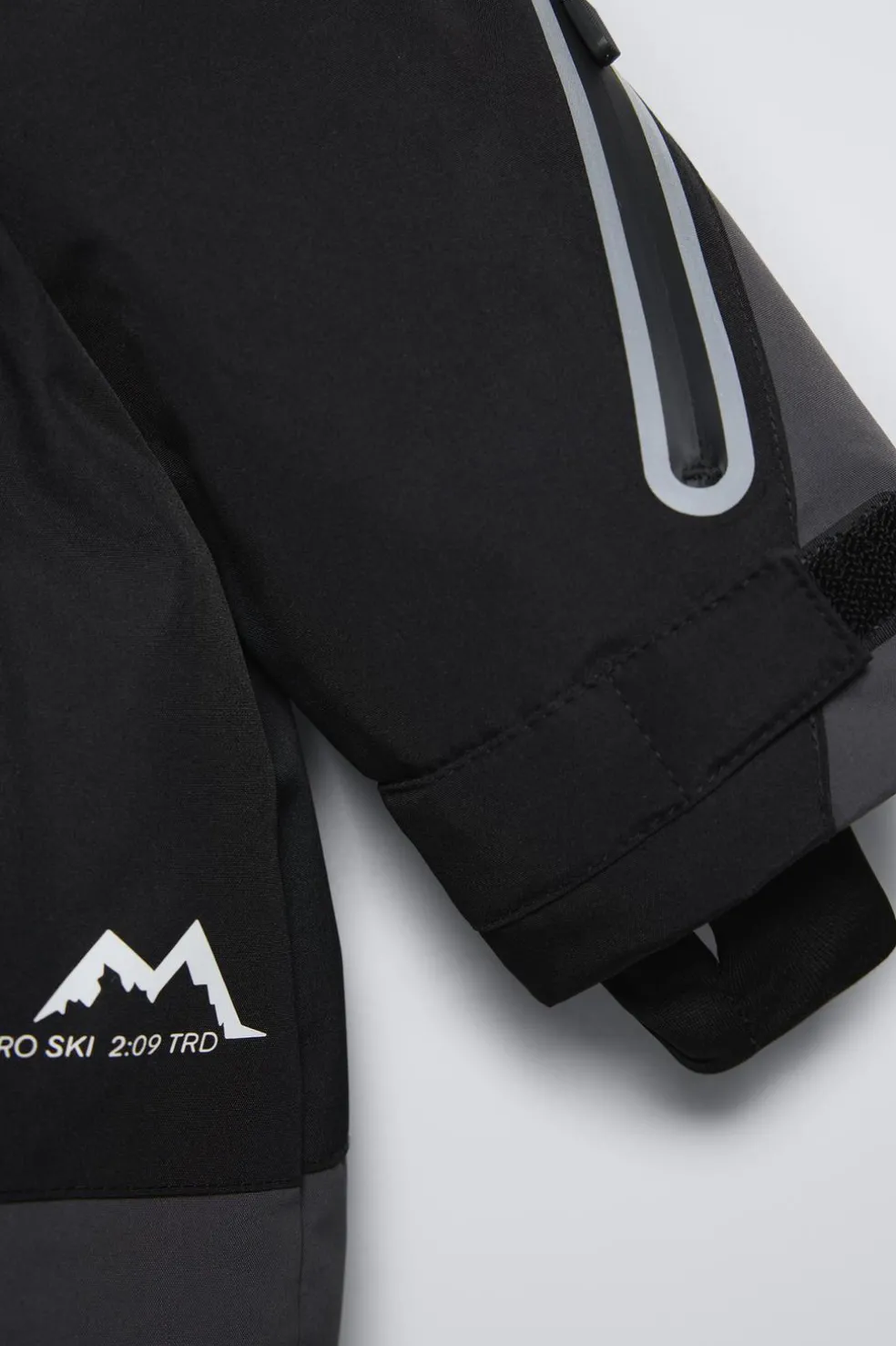 BLUSÃO COM CAPUZ WATER REPELLENT E WINDPROOF SKI COLLECTION-ZARA Best Sale