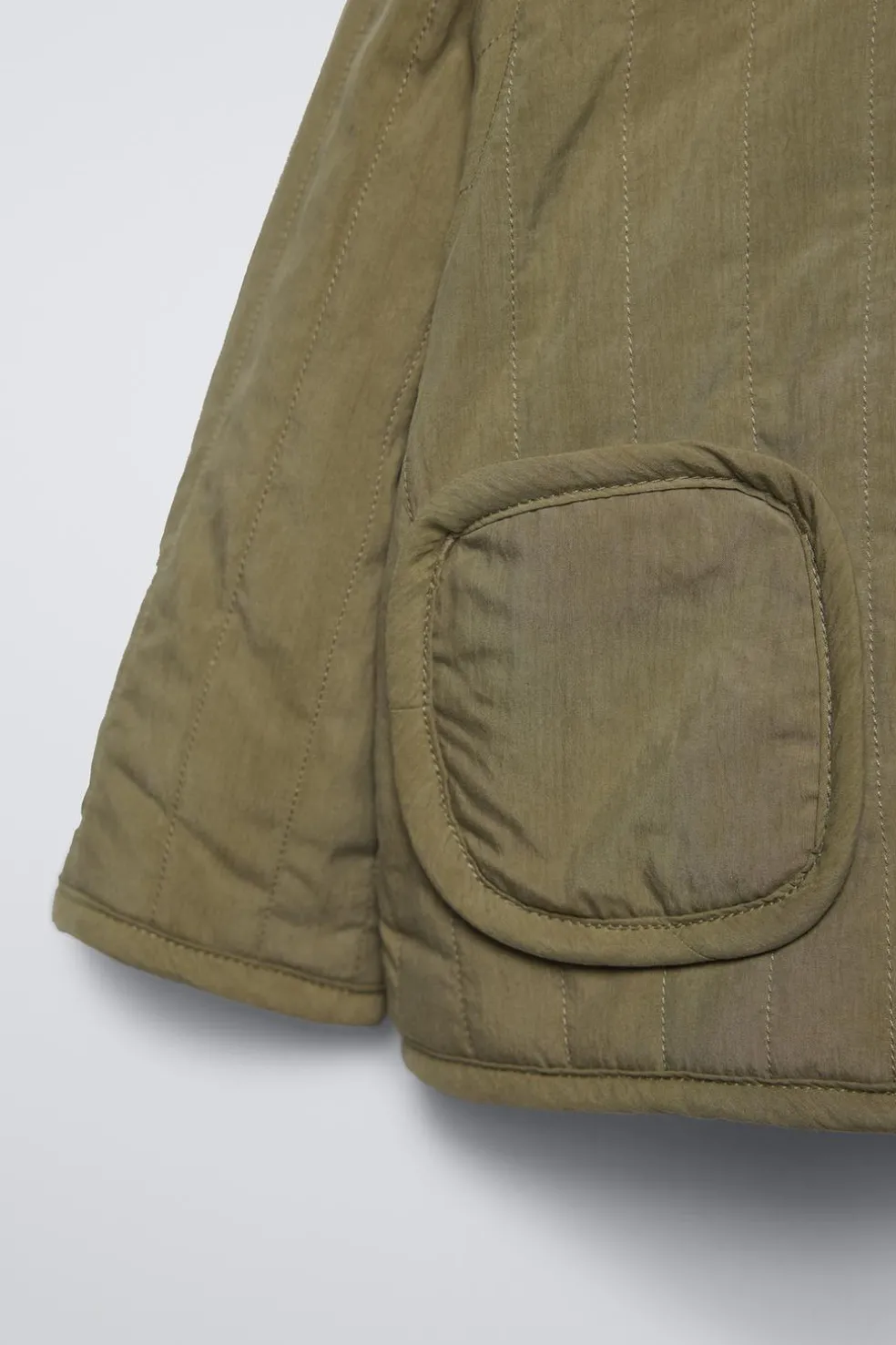 BLUSÃO COM EFEITO DE PELO ENCARACOLADO-ZARA Outlet