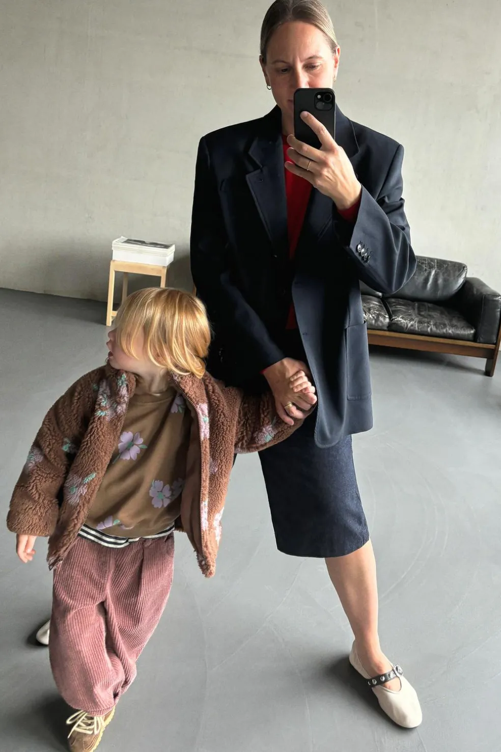 BLUSÃO COM EFEITO DE PELO ENCARACOLADO ESTAMPADO FLORES-ZARA Clearance