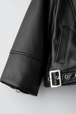 BLUSÃO EFEITO PELE COM FIVELAS-ZARA Shop