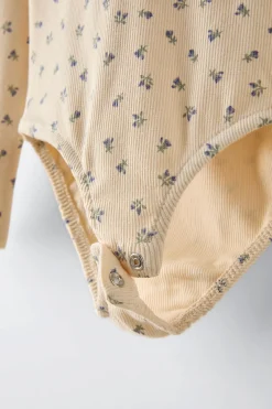 BODY COM NERVURAS E ESTAMPADO FLORAL-ZARA Cheap