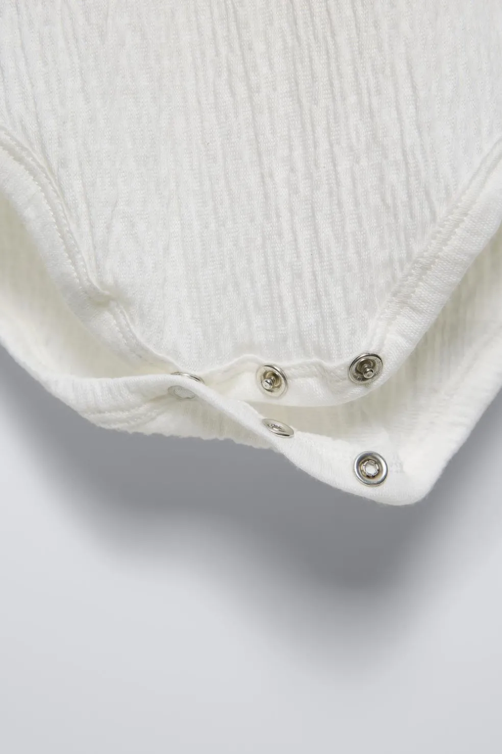 BODY COM TEXTURA E FOLHO-ZARA Cheap
