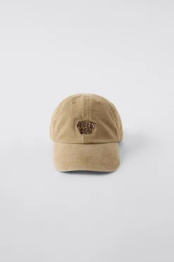 BONÉ BORDADO LAVADO-ZARA Outlet