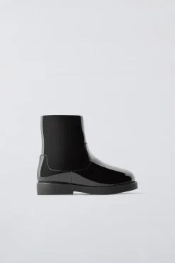 BOTA COM EFEITO ENVERNIZADO-ZARA Shop