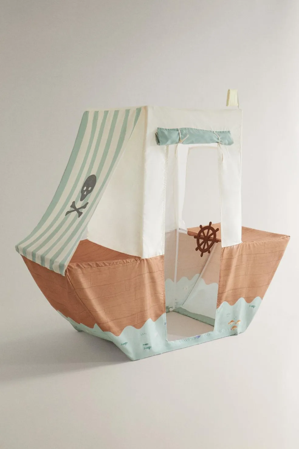 BRINQUEDO DE BARCO COM PIRATA-ZARA Sale