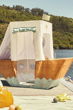 BRINQUEDO DE BARCO COM PIRATA-ZARA Sale