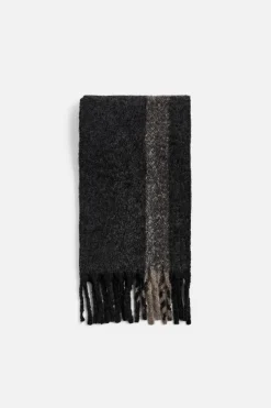 ZARA Acessórios^CACHECOL AOS QUADRADOS COM TEXTURA ESCOVADA Preto