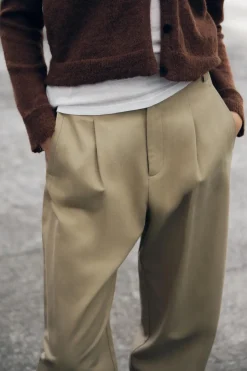 ZARA Calças^CALÇAS BAGGY COM PINÇAS Camel-médio