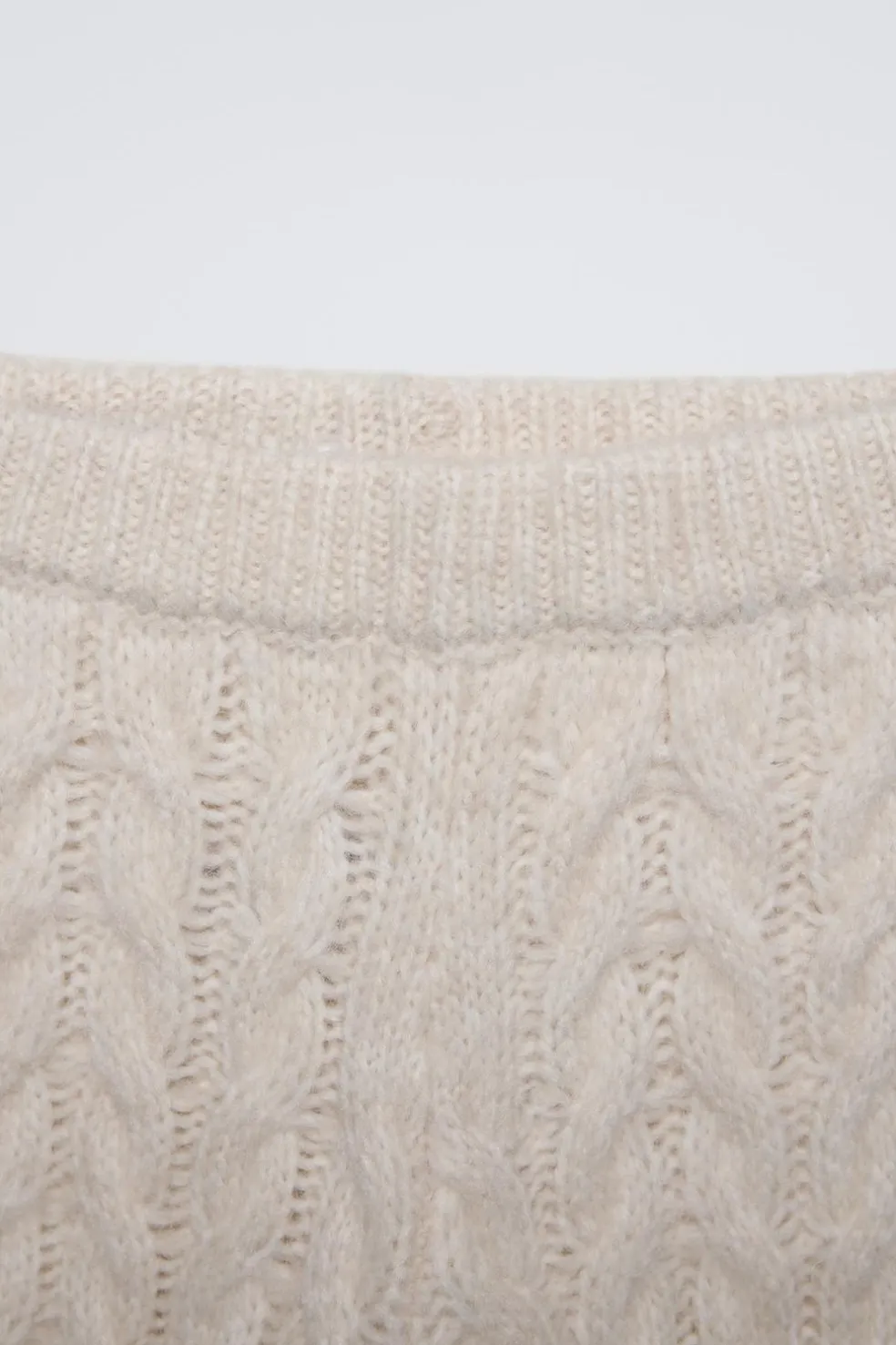 CALÇAS MALHA DE CABO-ZARA Shop