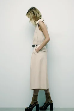 ZARA Saias / Calções^CALÇÕES BERMUDA PREGAS Bege-claro