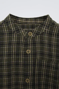 CAMISA AOS QUADRADOS-ZARA Fashion