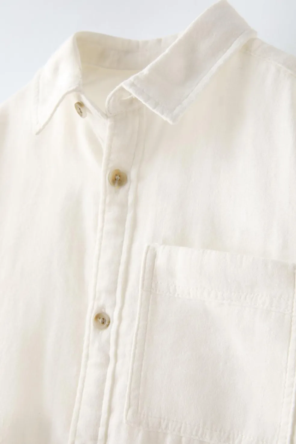 CAMISA C/ BOLSO-ZARA Fashion