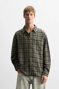 ZARA Vestuário De Inverno|Blusões^CAMISA COMPRIDA AOS QUADRADOS PIERCING Caqui