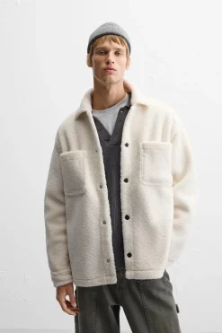 ZARA Vestuário De Inverno|Blusões^CAMISA LARGA COM EFEITO DE PELO ENCARACOLADO Cru