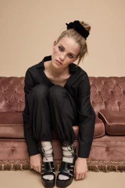 ZARA Camisas / Blusas|Lingerie^CAMISA OVERSIZE BORDADO ATRÁS Preto
