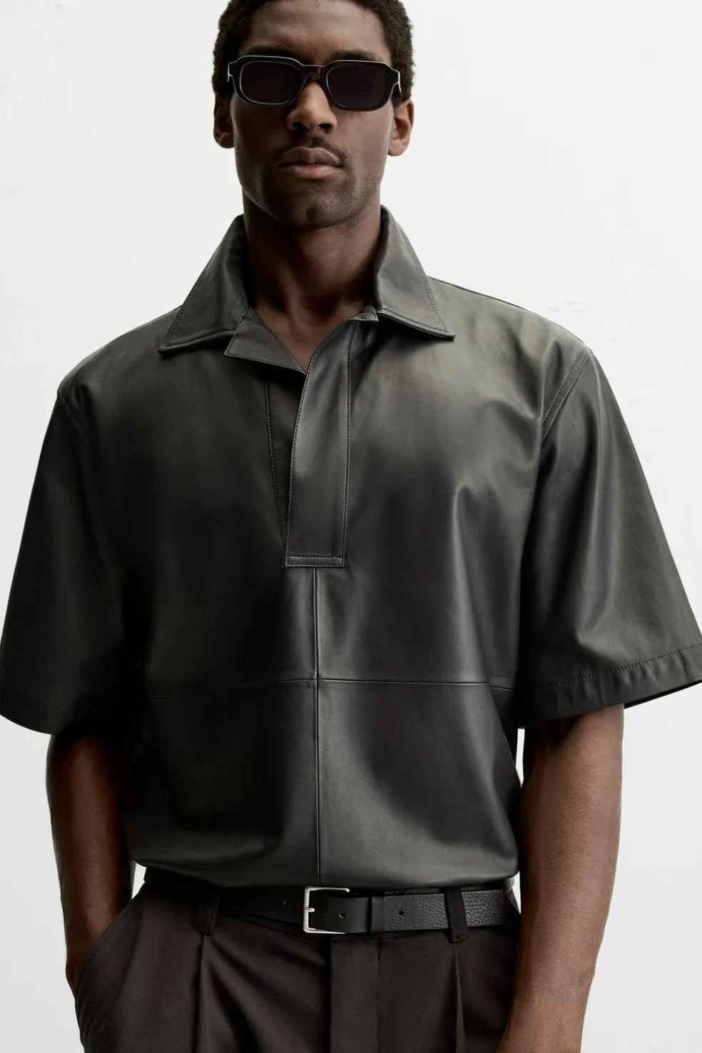 ZARA Blusões|Pele^CAMISA POLO DE PELE LIMITED EDITION Preto