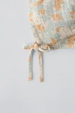 CAPOTA FLORES-ZARA Shop