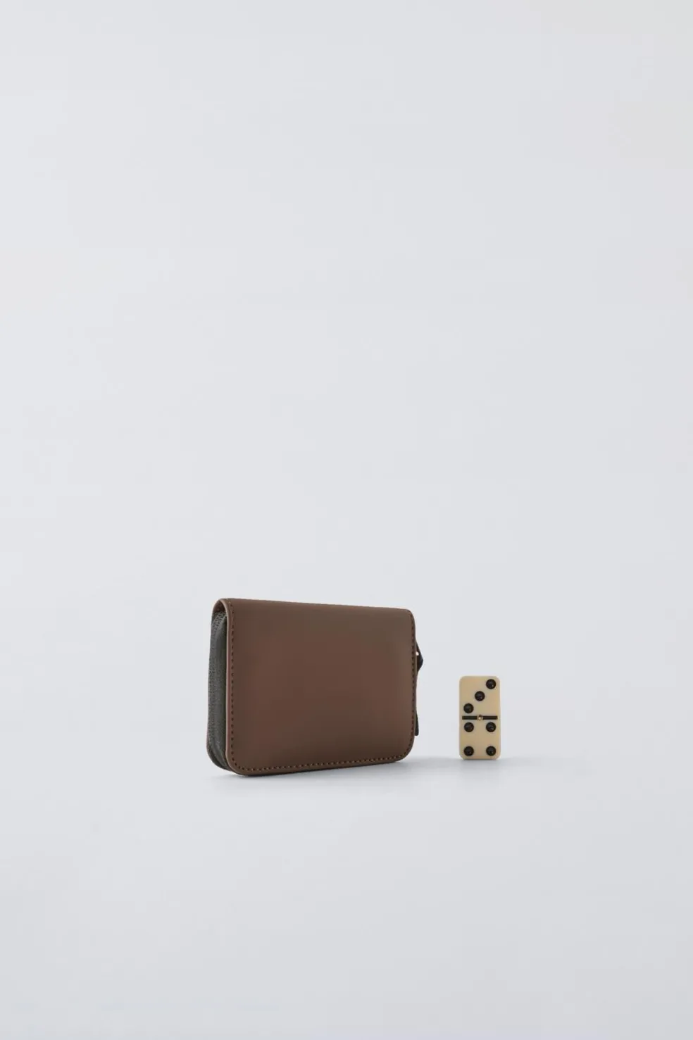 CARTEIRA ENGOMADA-ZARA Flash Sale