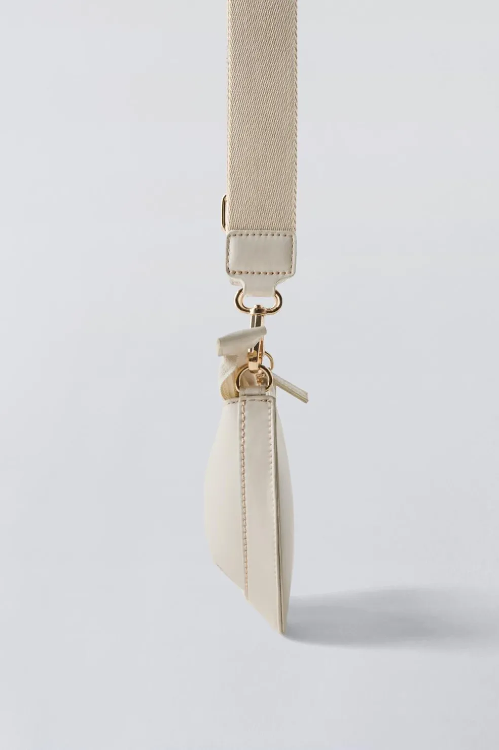 CARTEIRA TIRACOLO BÁSICA-ZARA Clearance