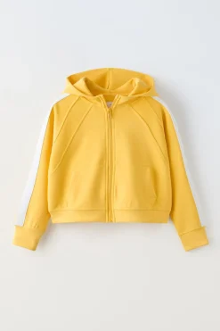CASACO COM CAPUZ E FAIXAS CONTRASTANTES DE CORTE CROPPED-ZARA Clearance