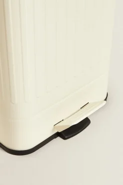 ZARA Lavandarias / Limpeza|Lavandarias / Limpeza^CESTO DE LIXO COZINHA GRANDE Creme
