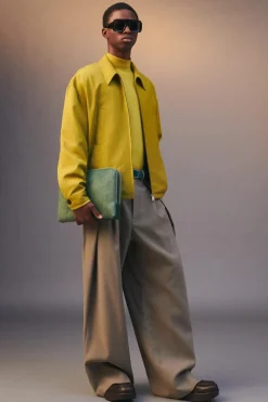 ZARA Malas / Mochilas^CLUTCH EM PELE LIMITED EDITION Verde