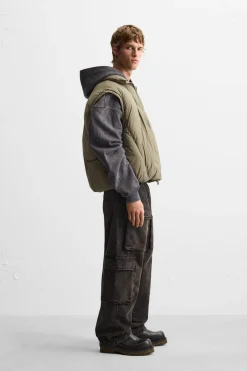 ZARA Coletes^COLETE ACOLCHOADO BOXY FIT Caqui