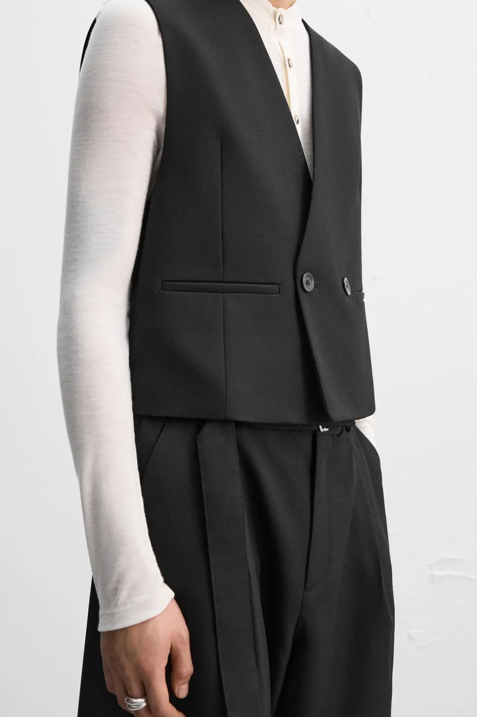ZARA Coletes^COLETE DE TRAJE X NANUSHKA Preto