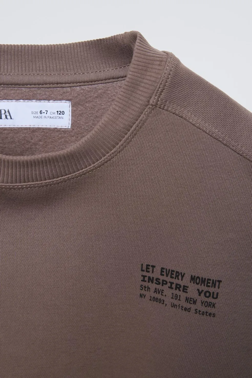 CONJUNTO DE SWEATSHIRT E CALÇAS JOGGER-ZARA Hot