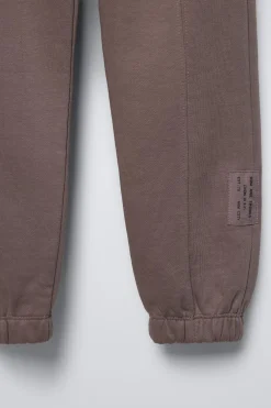 CONJUNTO DE SWEATSHIRT E CALÇAS JOGGER-ZARA Hot