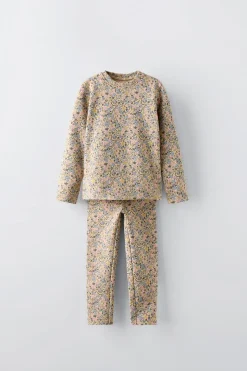 CONJUNTO ESTAMPADO DE T-SHIRT E LEGGINGS-ZARA Best