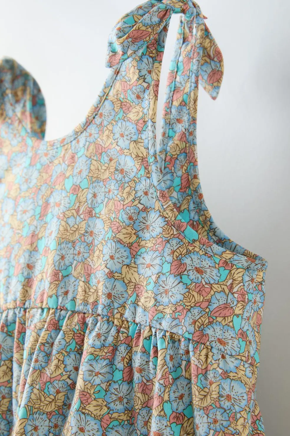 JARDINEIRAS COMPRIDAS COM ESTAMPADO FLORAL-ZARA Shop